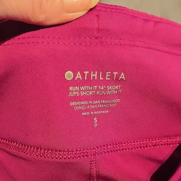 Athleta Fuchsia Sport Skirt - Picture 2 of 16